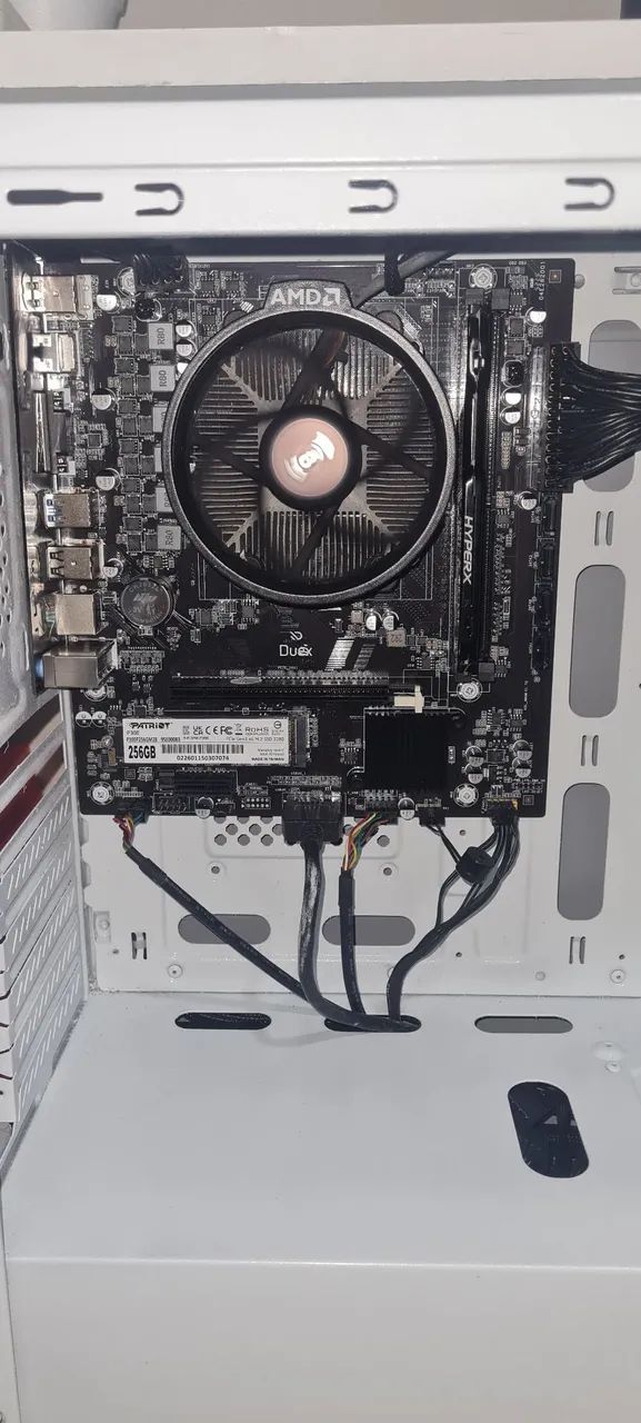 COMPUTADOR TIPO DESKTOP AMD RYZEN 5 2400G - Foto 4
