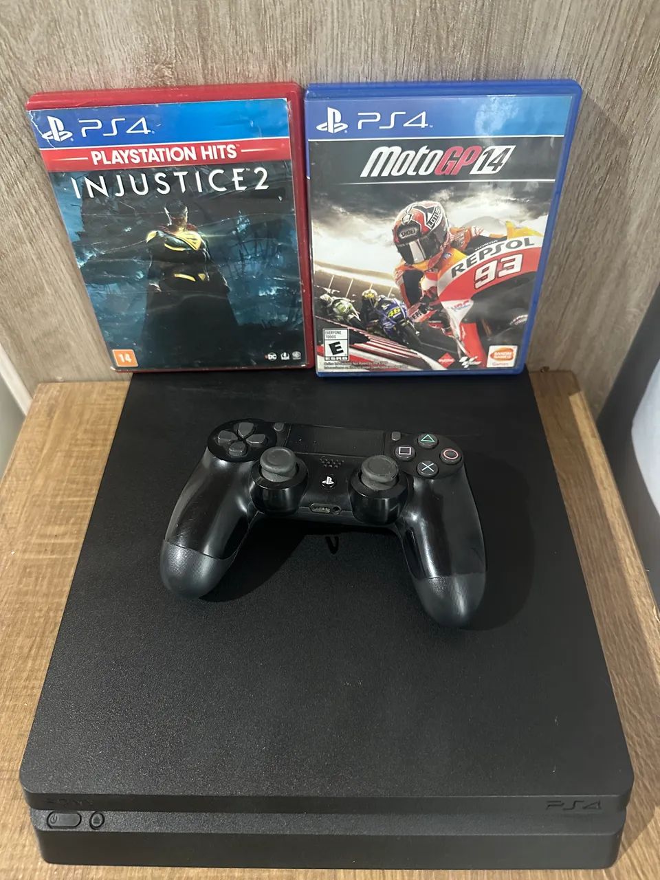 PS4 Slim 1TB - Foto 2