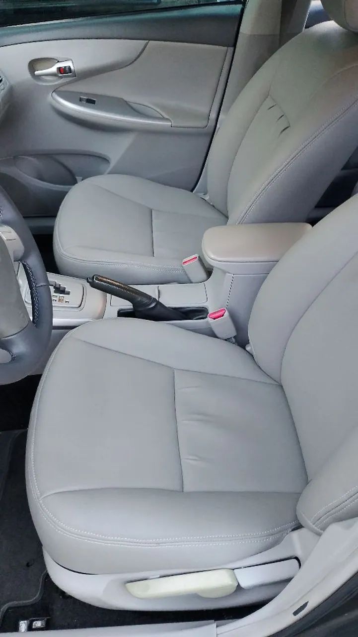 Toyota Corolla XEI 2.0 Flex 16V Aut. 2011 - Foto 2