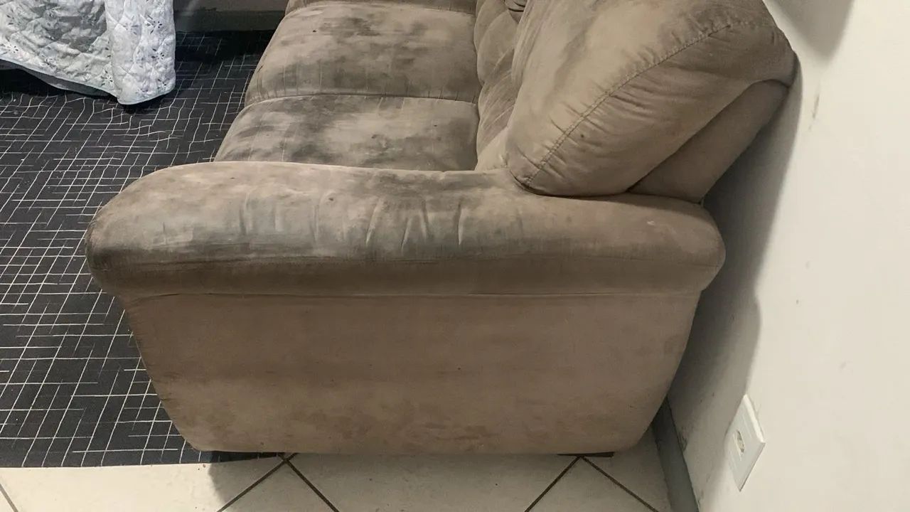 Sofá $150