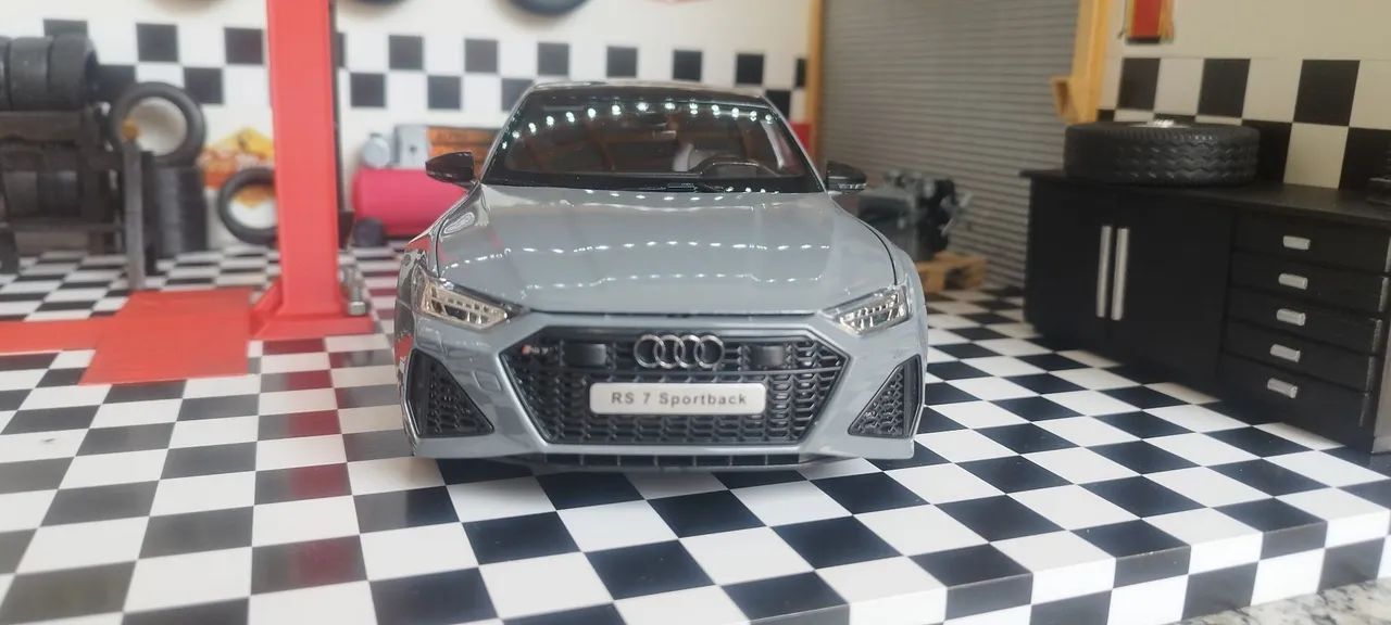 Audi Rs7 1/18 - Foto 2