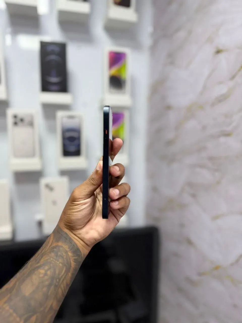 IPHONE 13 128GB<br>R$ 2.099,00 - Foto 3