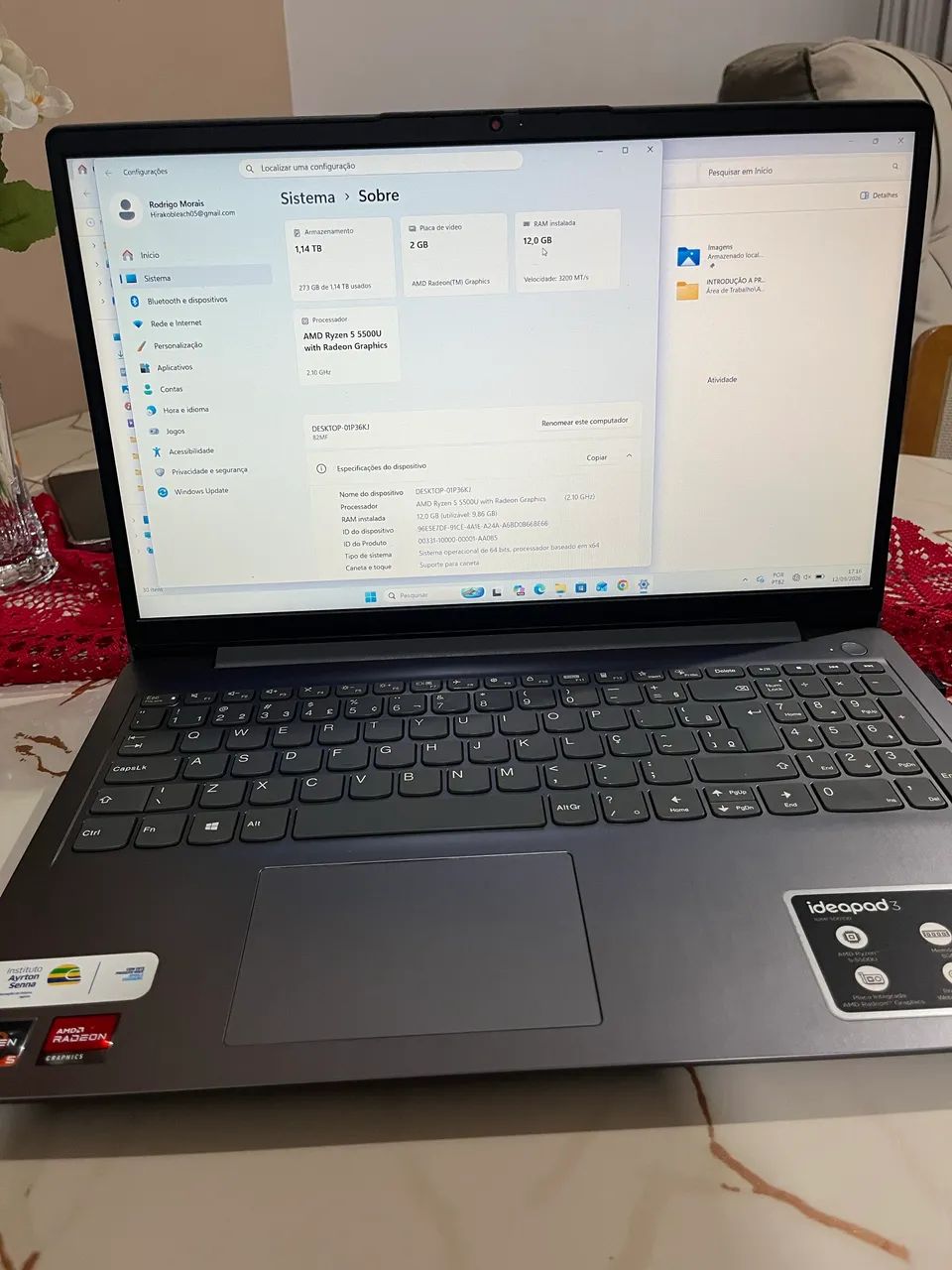 NOTEBOOK LENOVO RYZEN 5.  12 de ram R$1.850