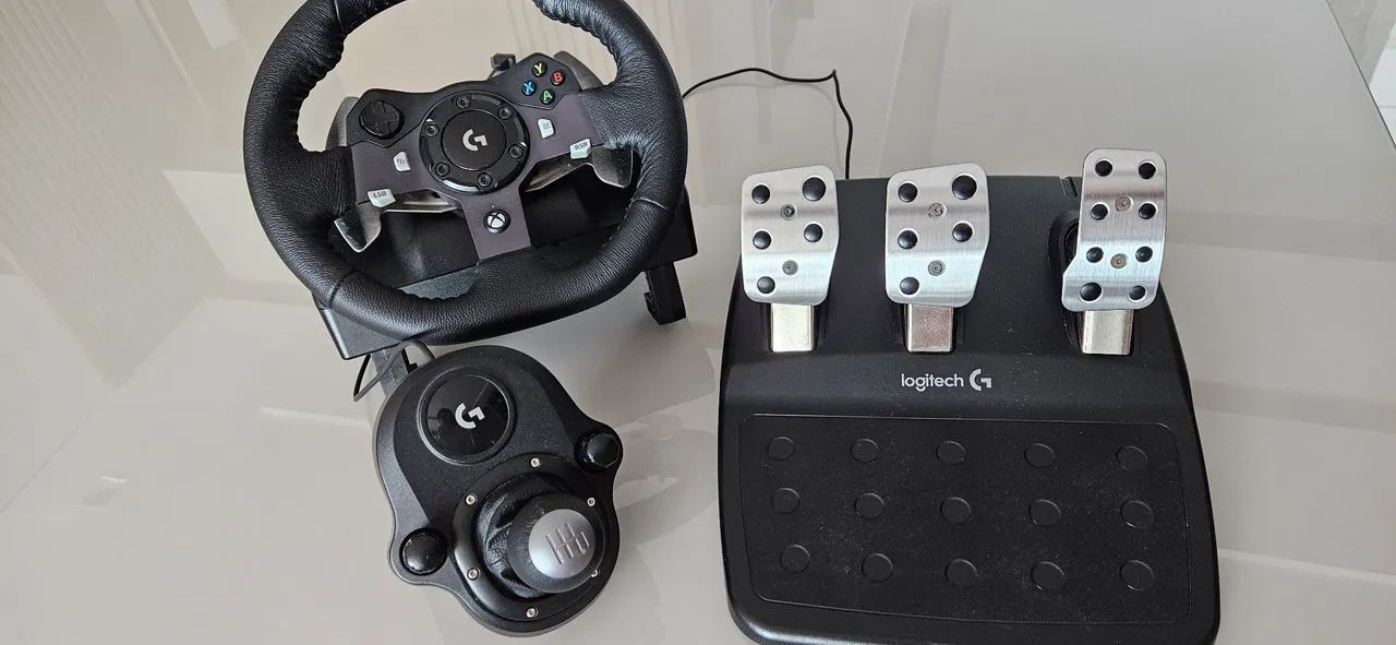 Volante Logitech G920 + câmbio