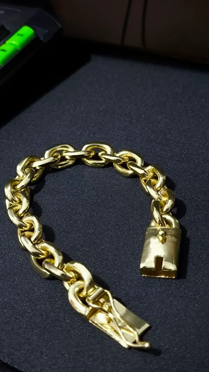 Pulseira Cadeado 12mm banhado a ouro 18k - Foto 2