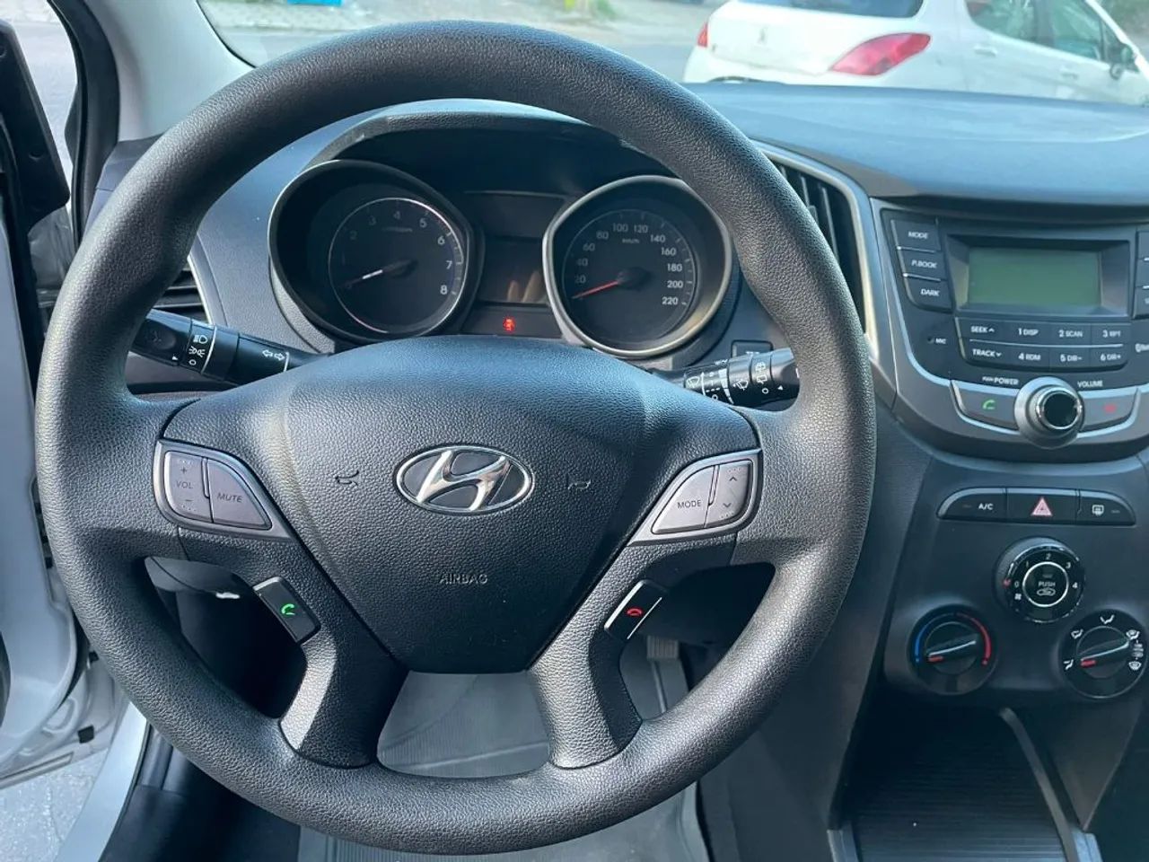 Hyundai HB20 Comf./c.plus/c.style 1.0 Flex 12V 2015 - Foto 5