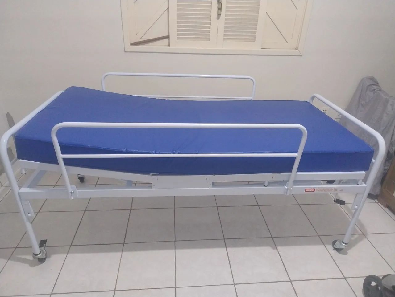 Cama hospitalar 