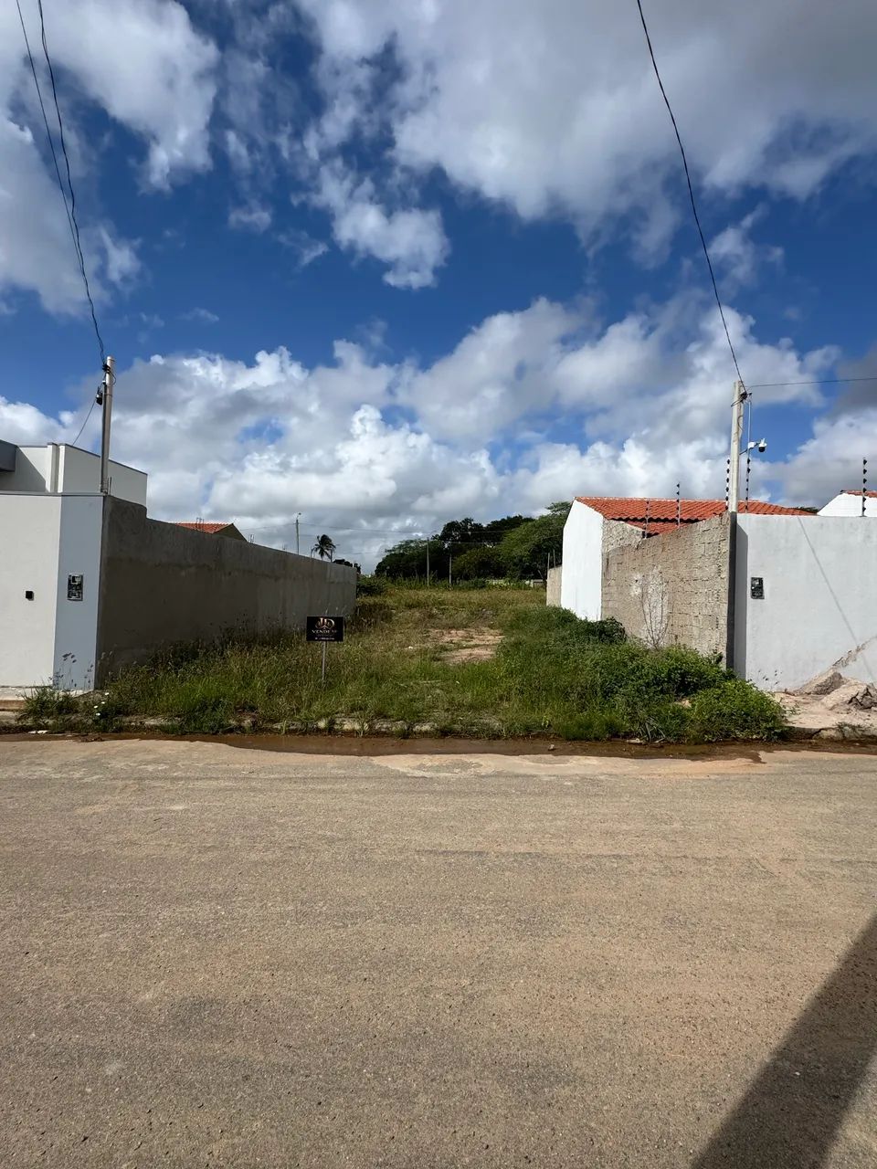 Terreno disponível 