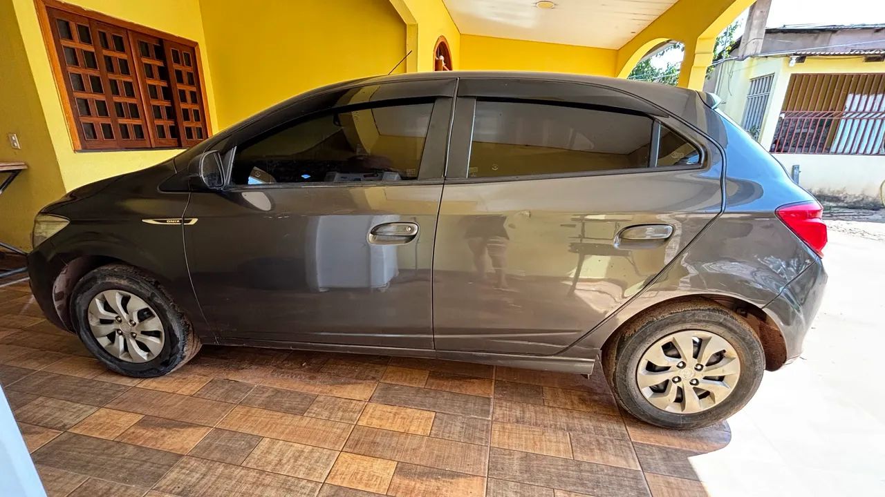 Chevrolet Onix 2015