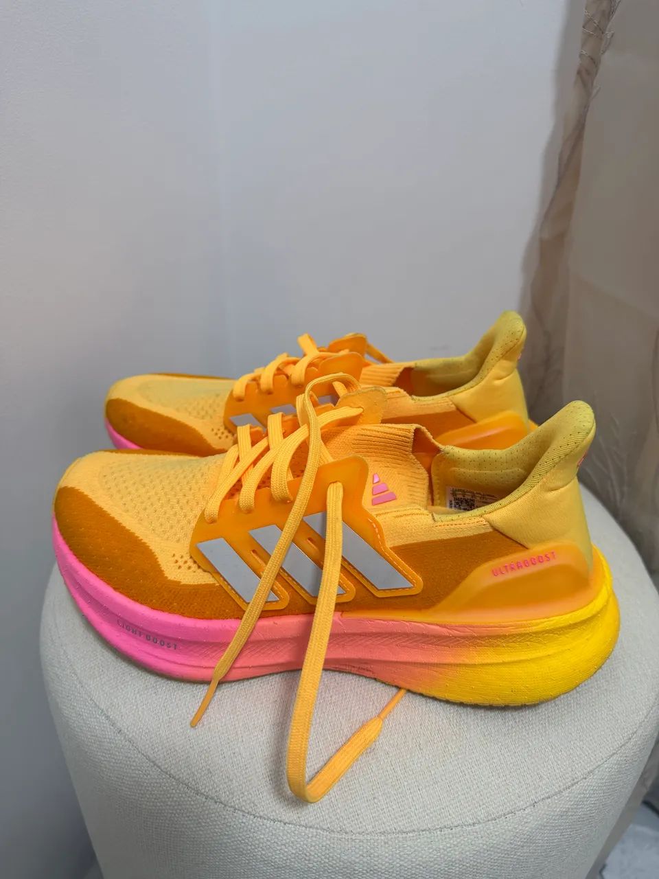 Tênis Adidas UltraBoost  - Foto 3
