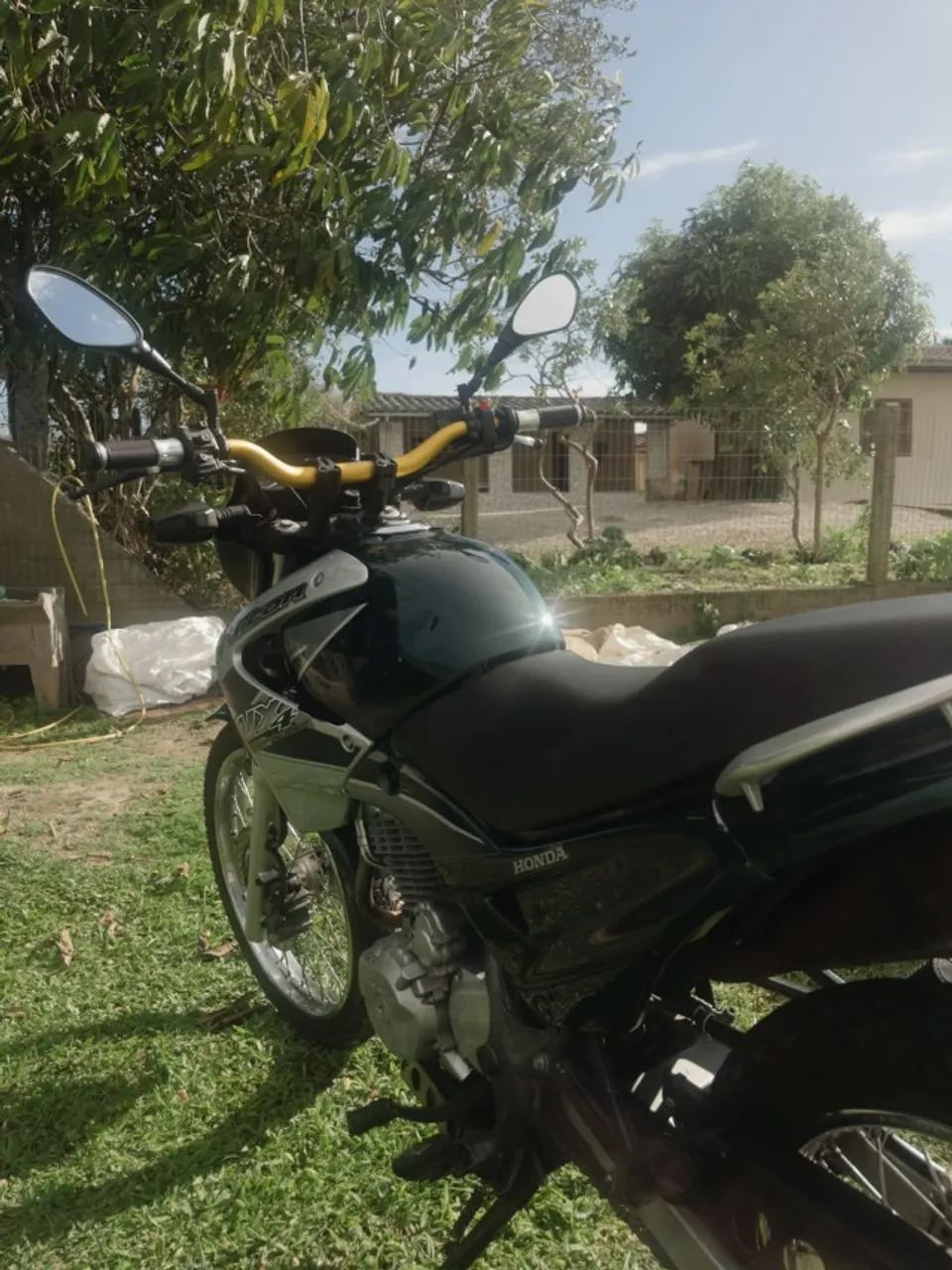 Honda NX4 Falcon 400 - 2005 - Foto 3