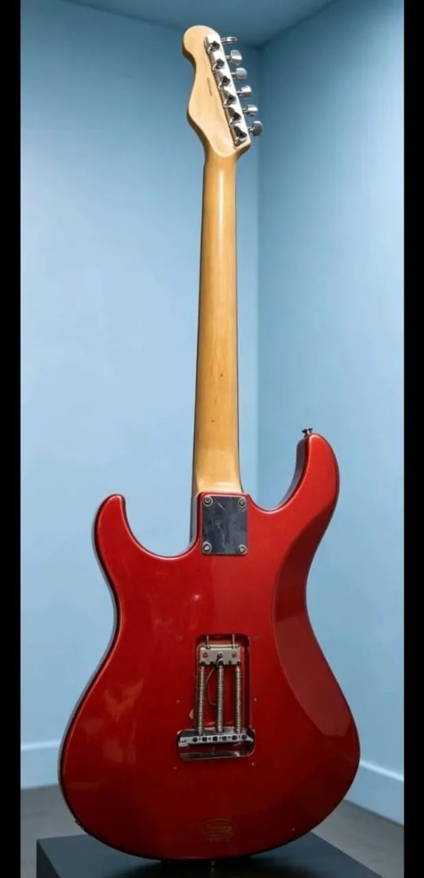 Guitarra Yamaha  - Foto 2