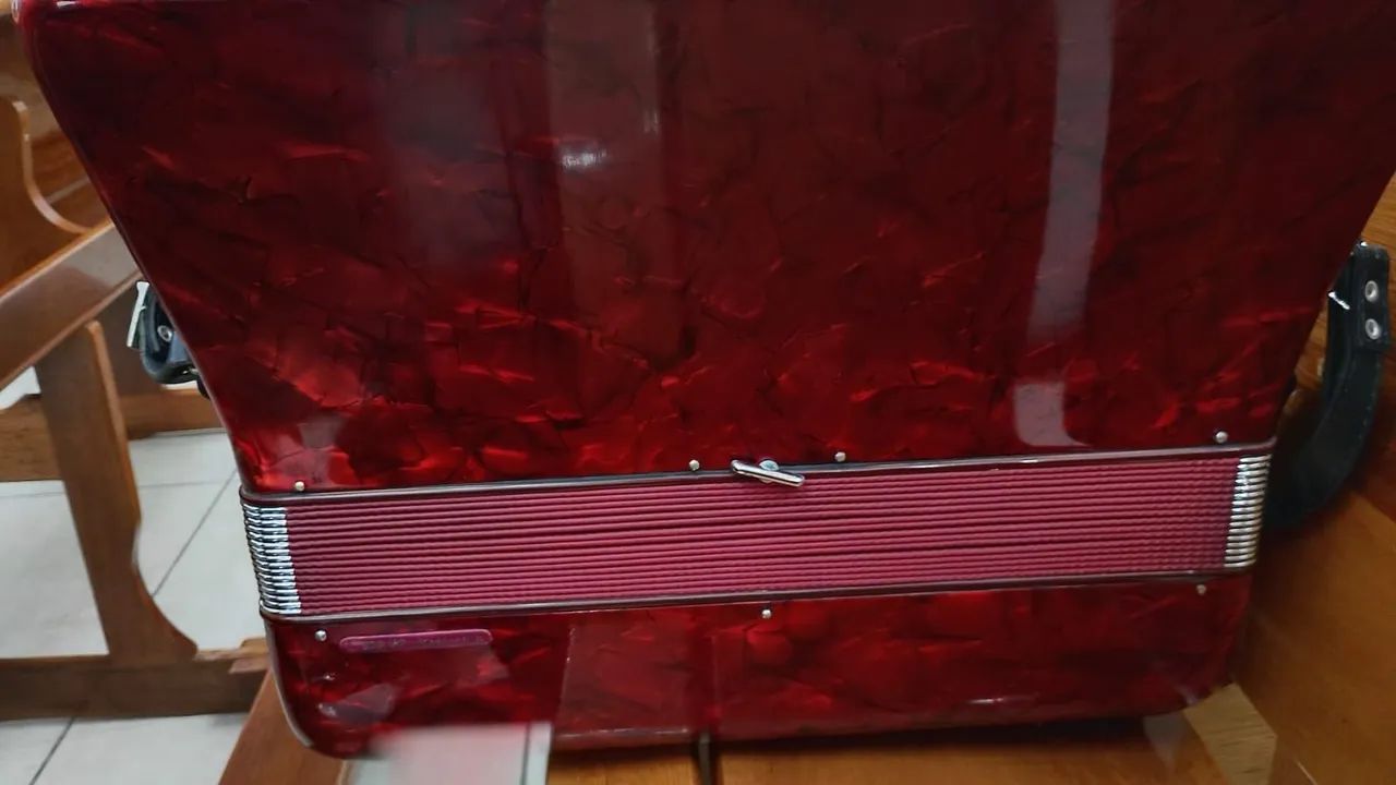 Acordeon scandalli polifonica 20.000 só vendas - Foto 5