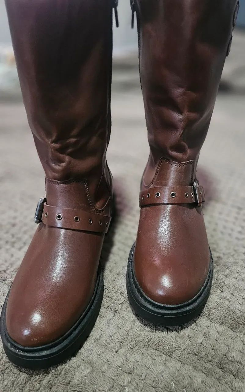 Bota em couro  - Foto 4