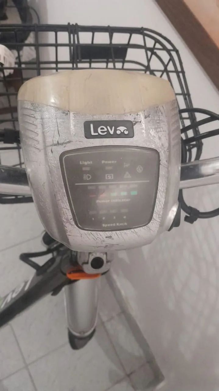 Bicicleta elétrica marca lev - Foto 5