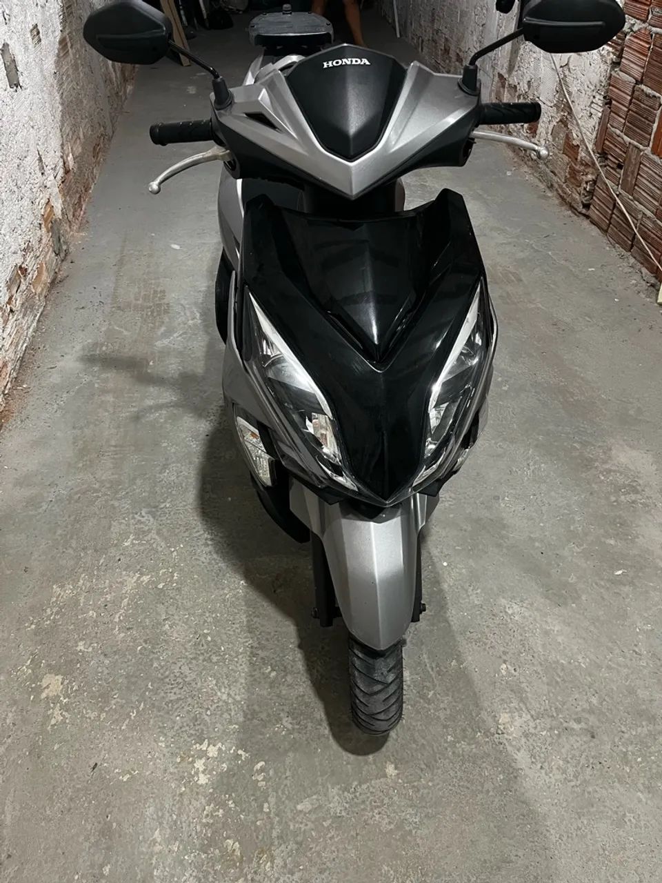 Vende-se elite 125 