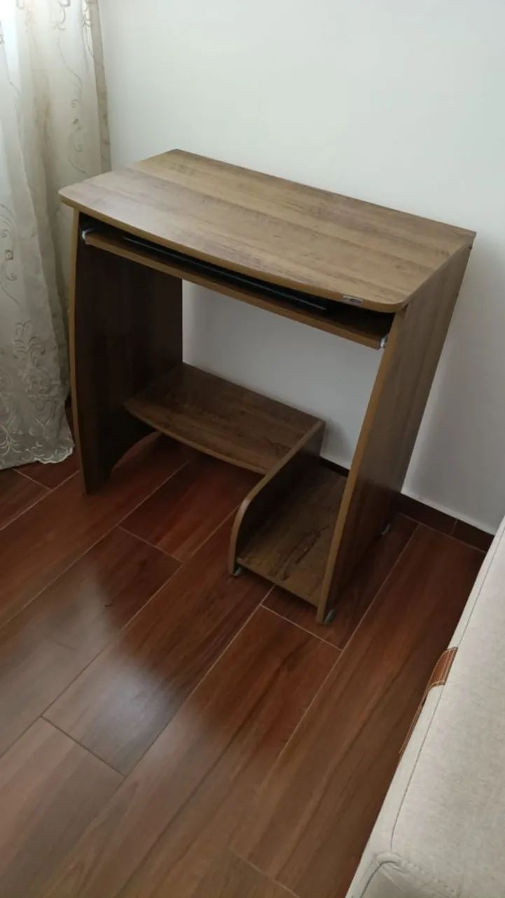 Mesa para computador com cadeira - Foto 2