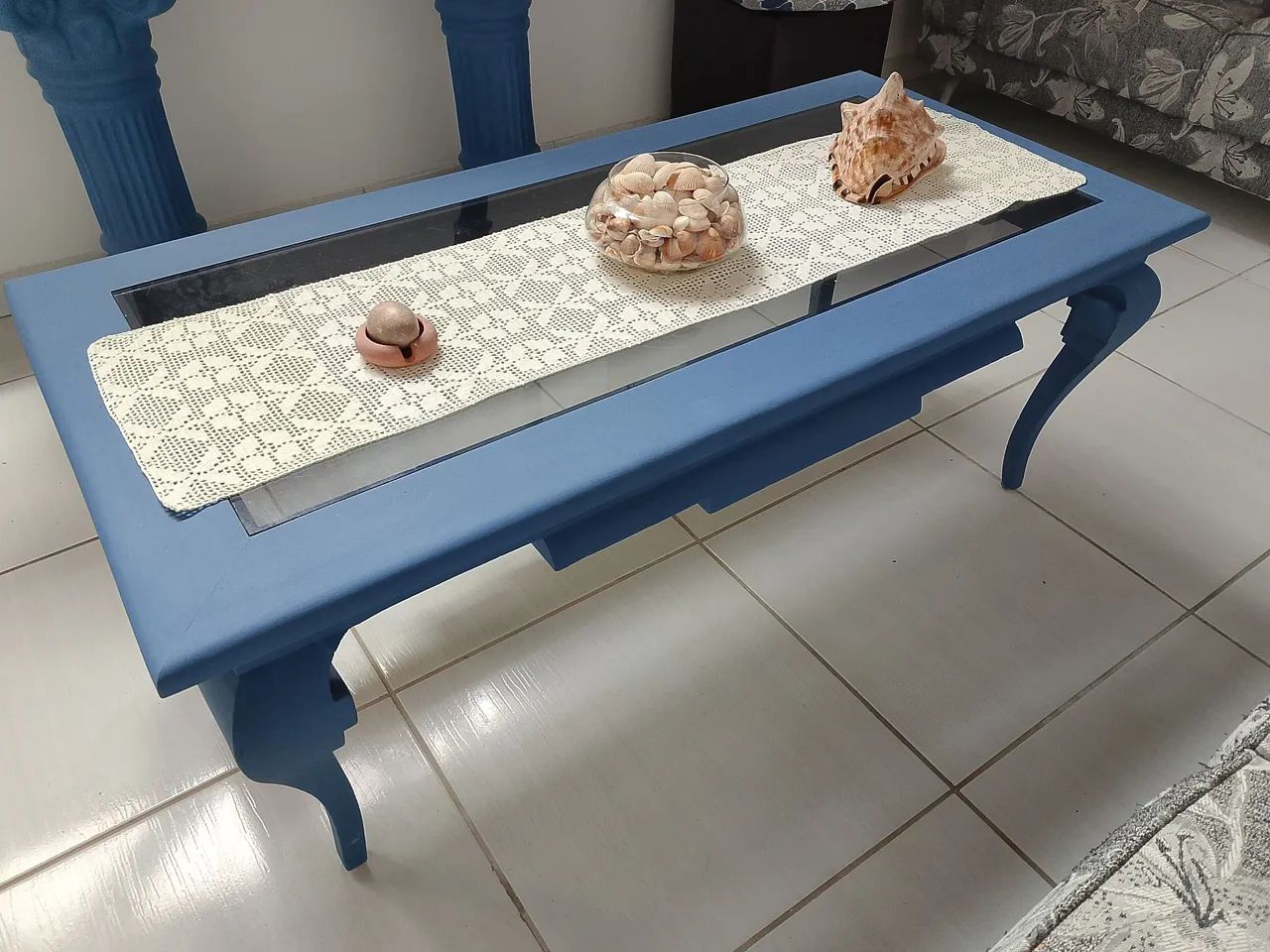 Mesa de centro clássica estilizada / 60 X 1,20. - Foto 4