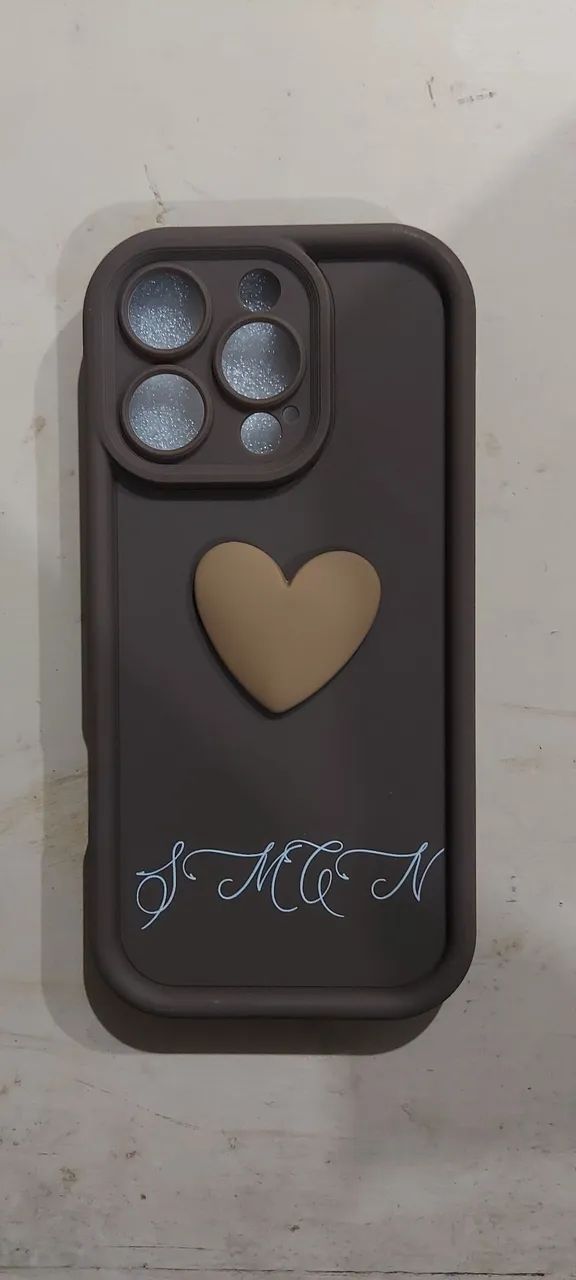 Vendo case iPhone 16 Pro
