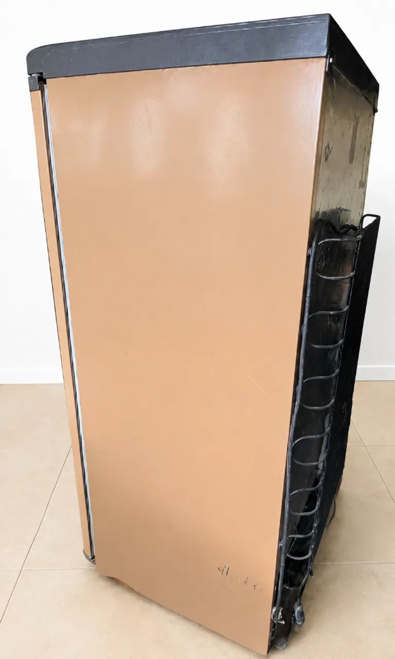 Freezer Vertical  127V( Retirar no Local ) - Foto 2
