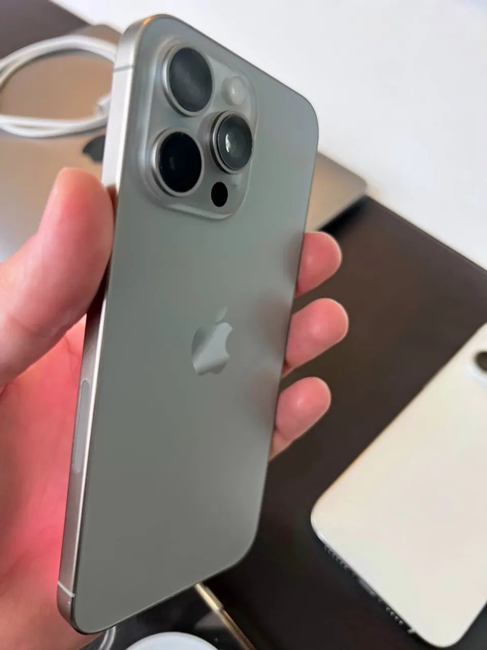 iPhone 15 Pro Max 256 gb - 100% - Foto 5