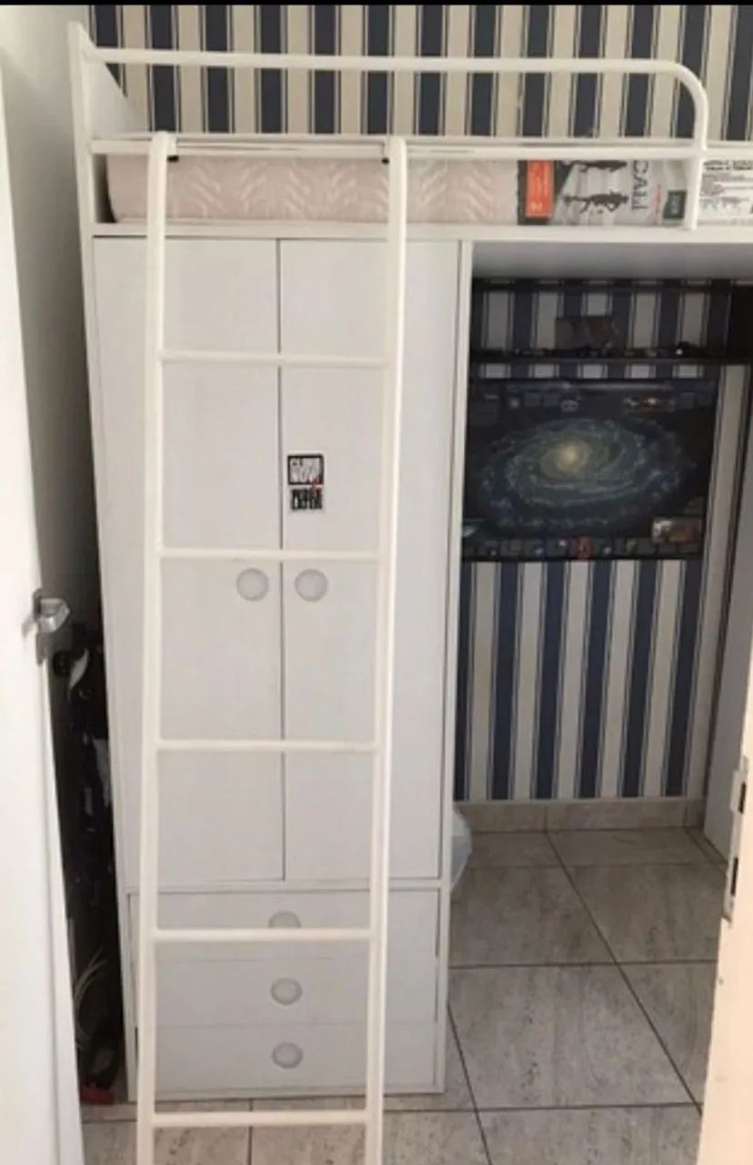 Cama suspensa com escrivaninha  - Foto 2