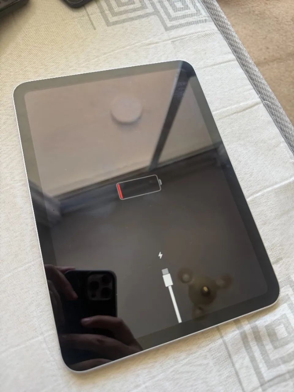 iPad Air 4ª geração 64GB Wi?Fi prata