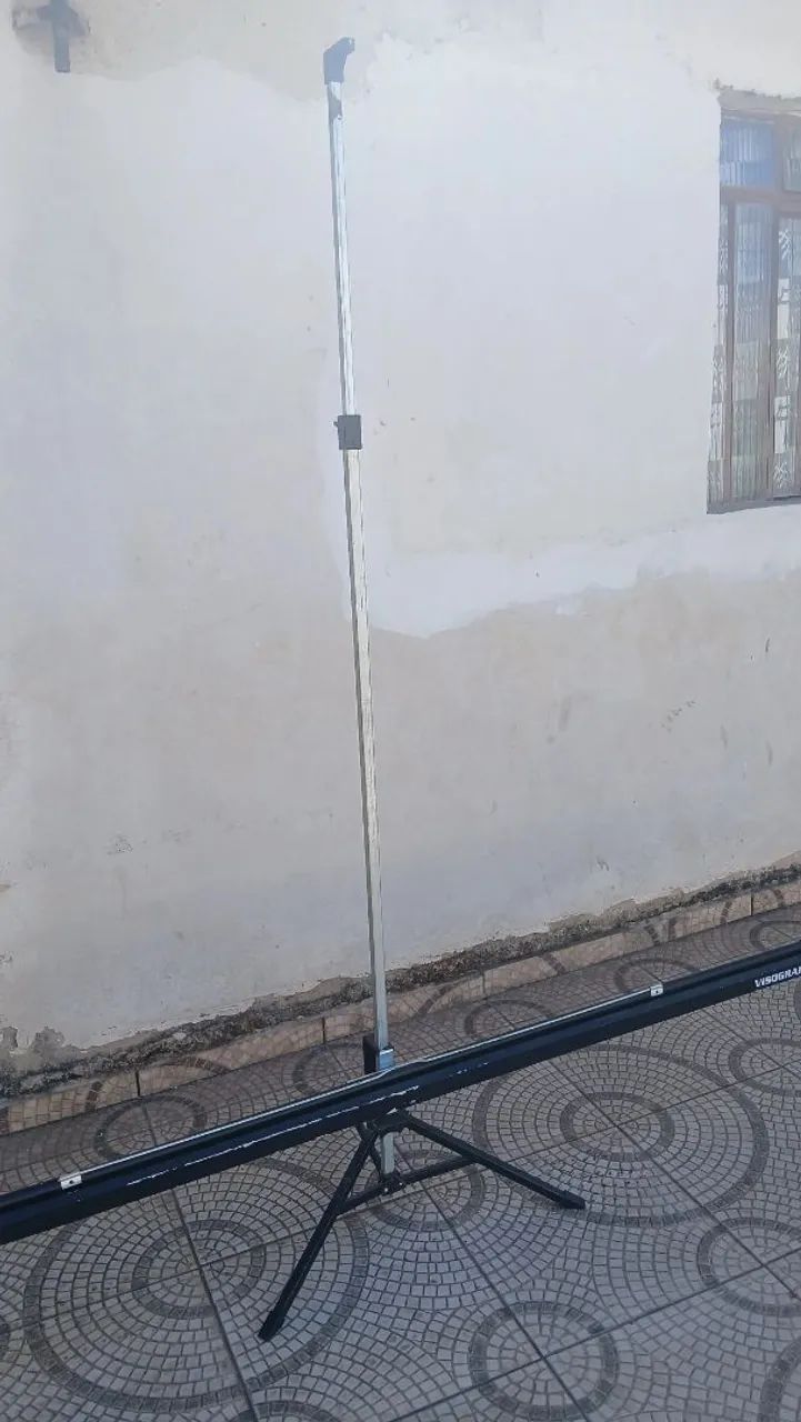 Tela de projetor portátil visograf 2,00 x 2,00. - Foto 3
