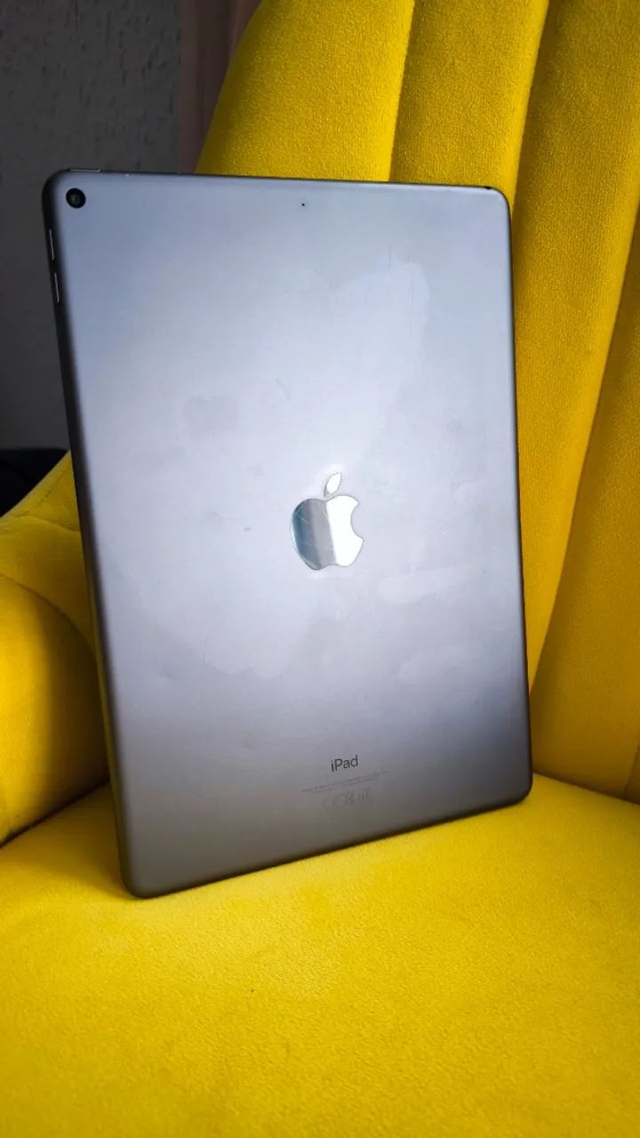 iPad Air 3 2019 64gb + Apple Pencil + Carregador + Capa - Tablets