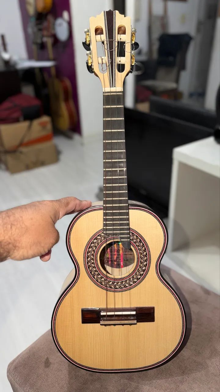 Cavaquinho de Faia Baiano Luthier