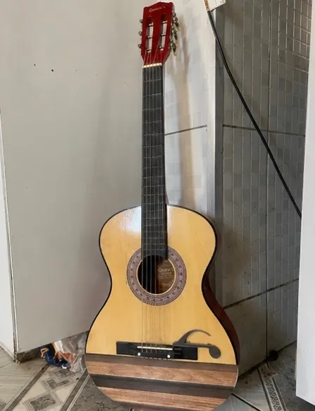 Guitarra Edwards by ESP E-LP 98 LTC Japonesa (7.999 só esse mês