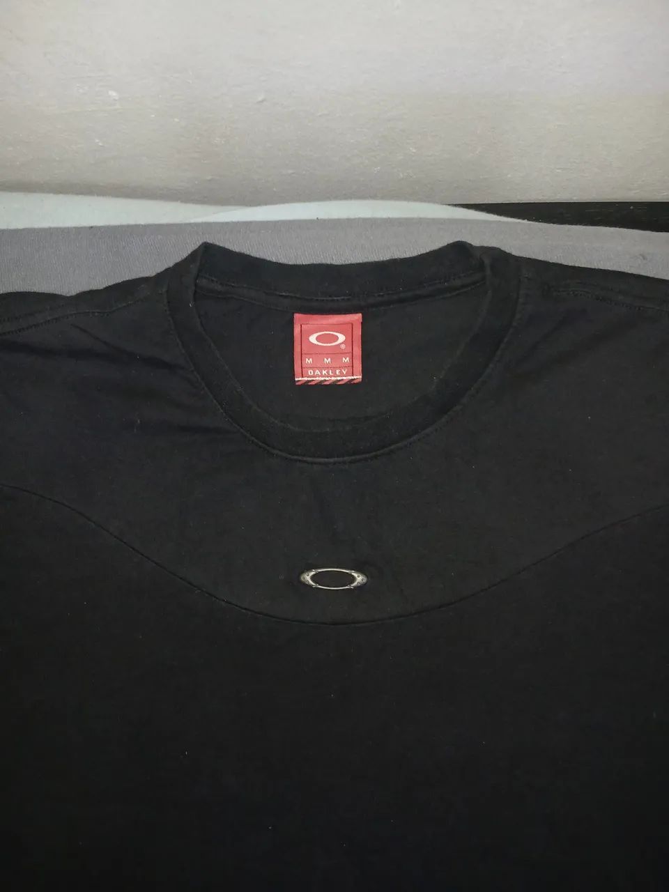 Camisa oakley edição limitada - Foto 2