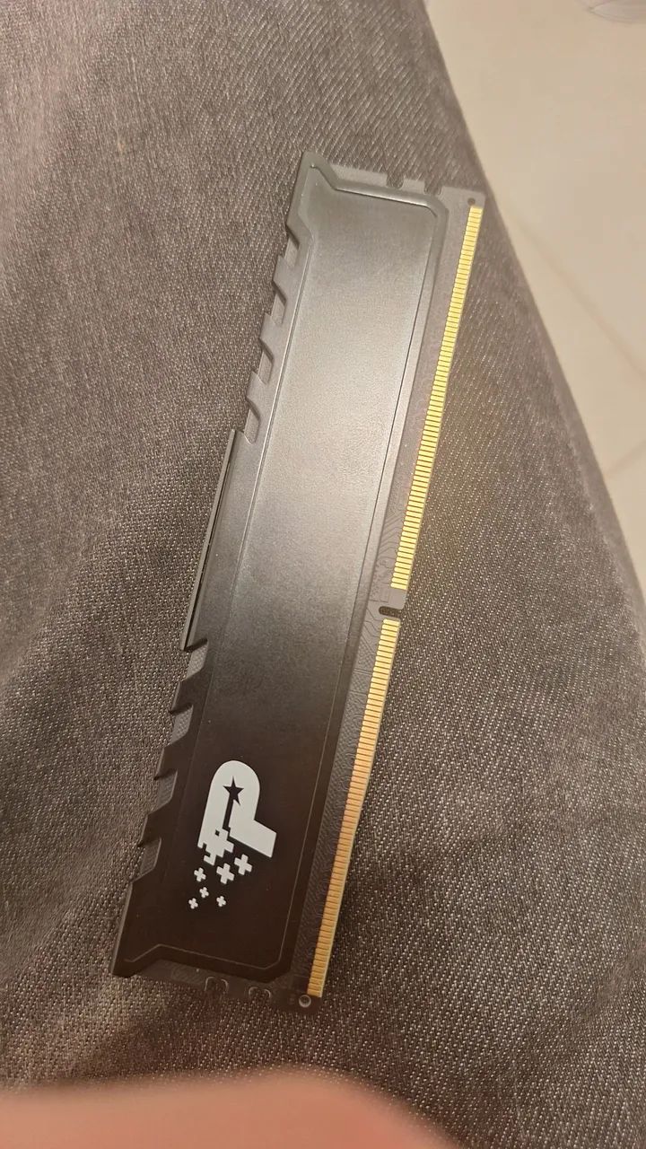 memória RAM Patriot Memory 8gb ddr4 - Foto 2