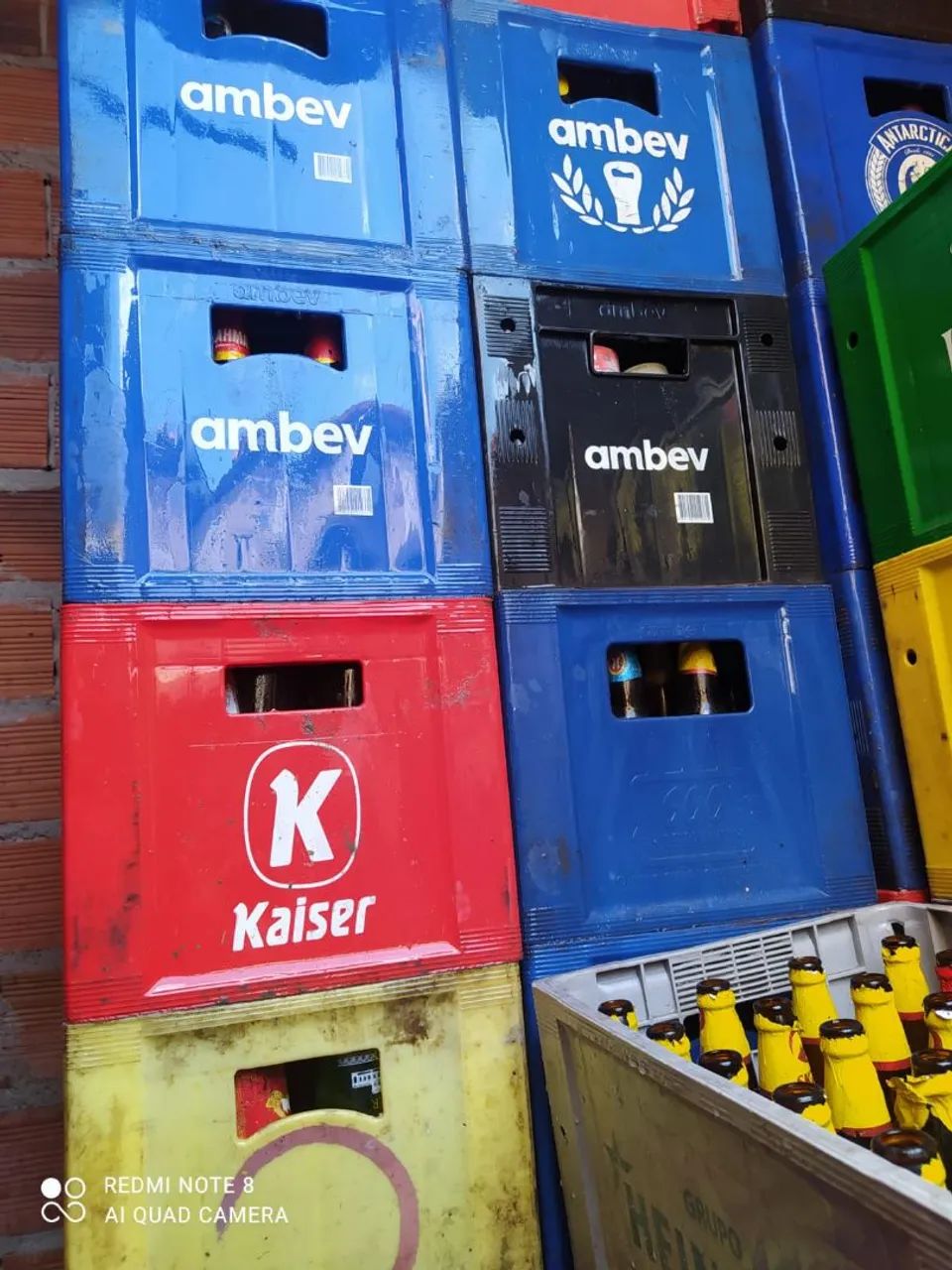 Vendo Grade OU ENGRADADO de CERVEJA + VASILHAMES  - Foto 2