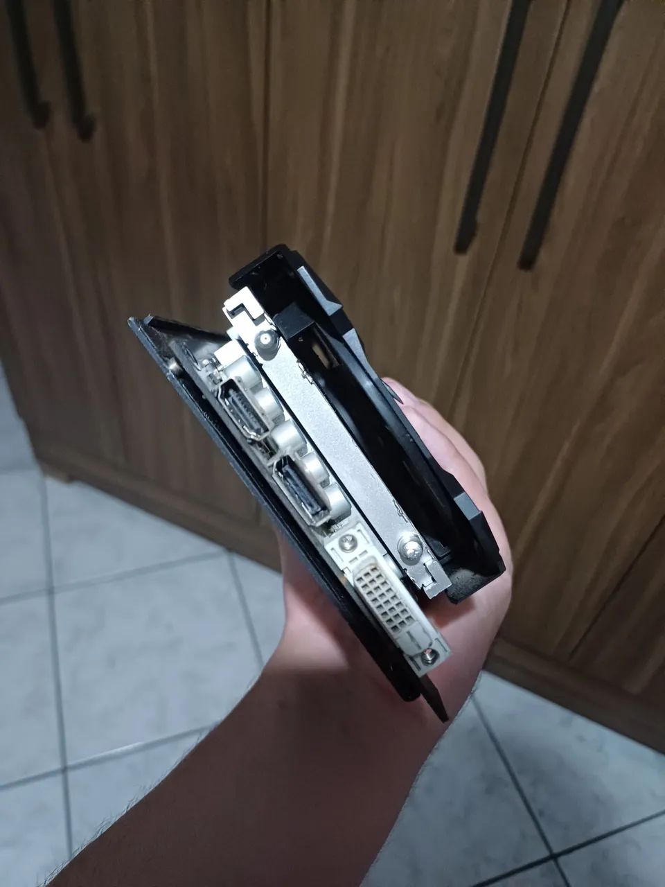 RX580 2048SP 8GB FUNCIONANDO NORMAL - Foto 5