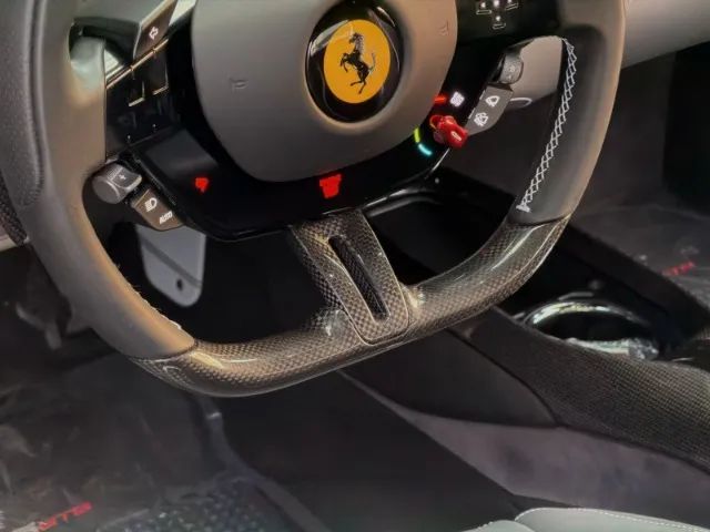 Ferrari 296 GTB (Hibrido), foto 14 de 20