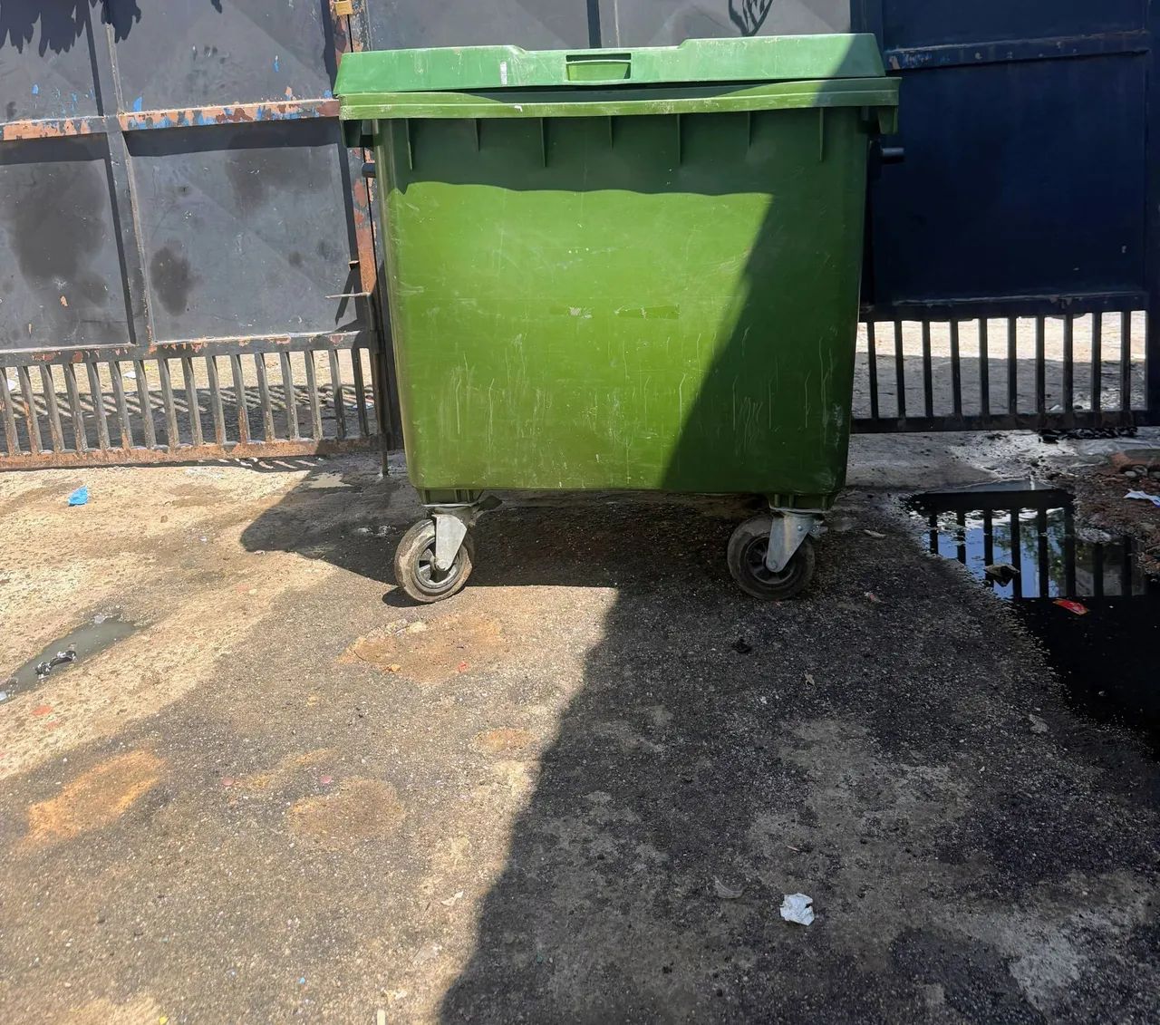 Container de Lixo 1000 lts