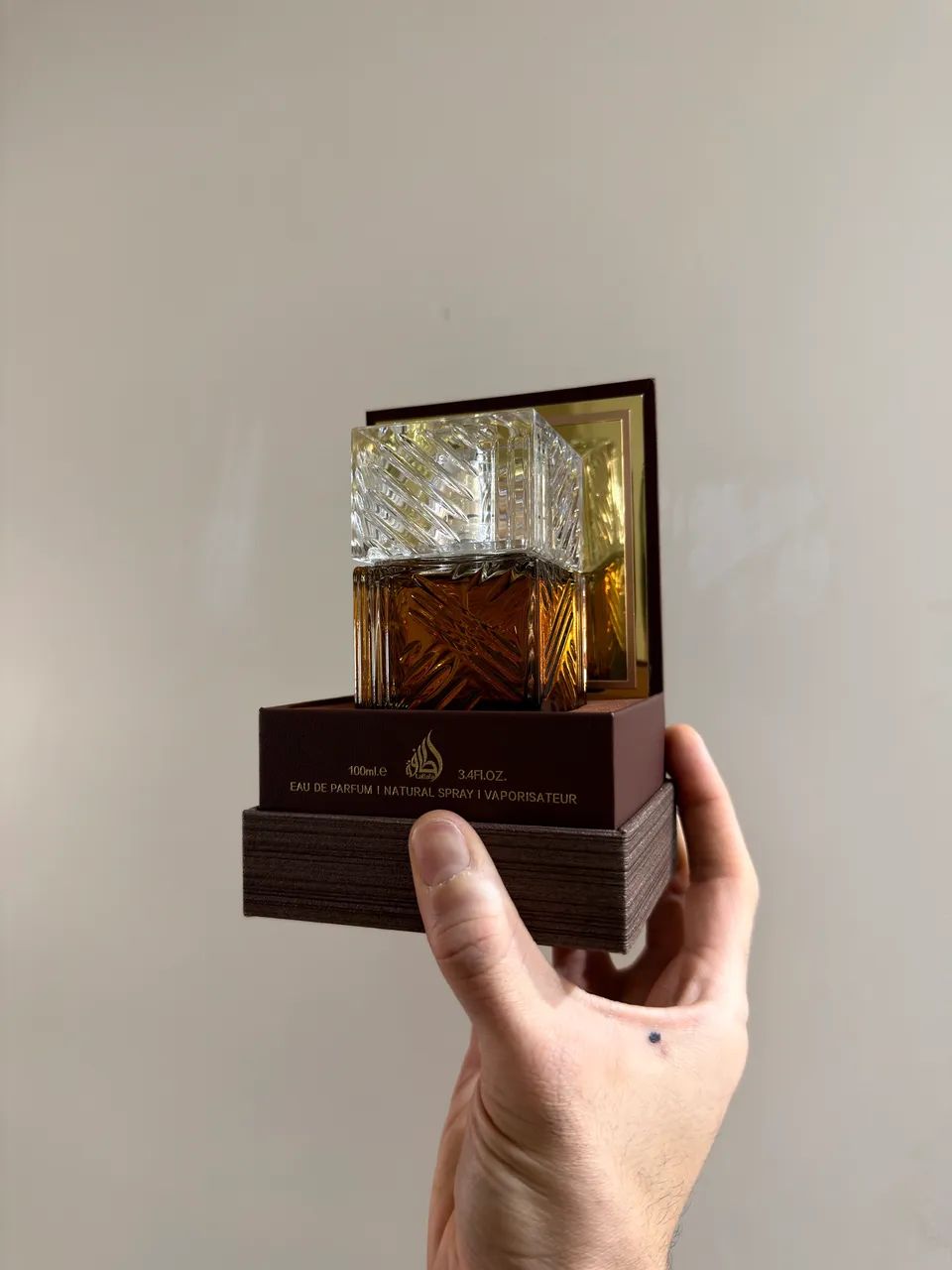 Perfume árabe lattafa KHAMRAH - Foto 4