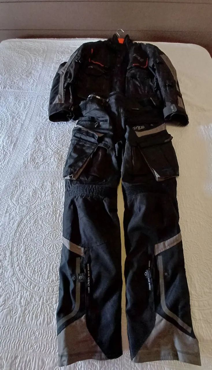 Conjunto Jaqueta e Calça moto X11 Travel 2 Special Tour Novissima