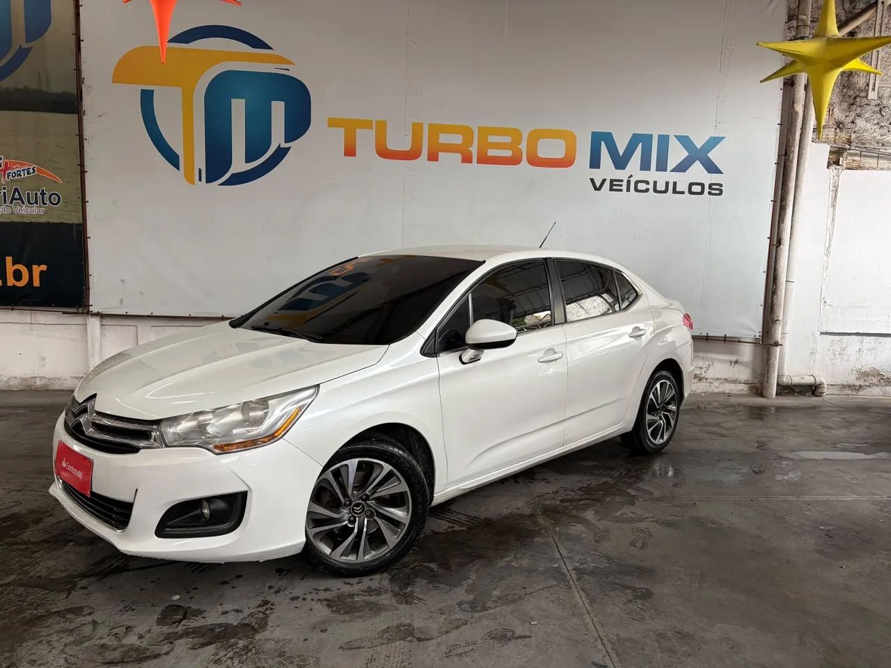 Citroën C4 Lounge Tendance 1.6 Turbo Flex Aut. 2015 2015