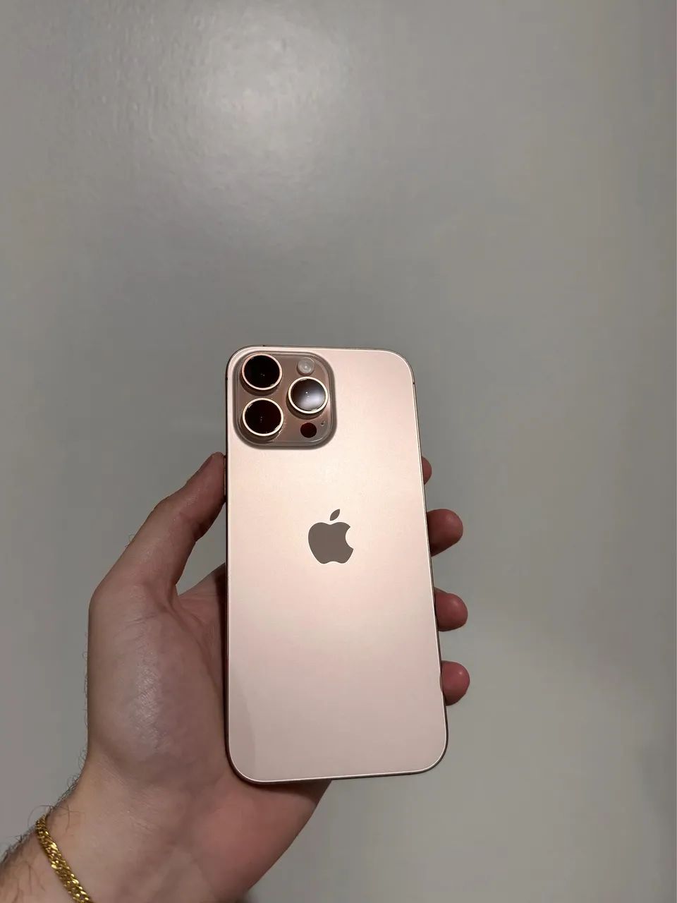 Iphone 16 Pro Max 256gb Desert Impecável  - Foto 2