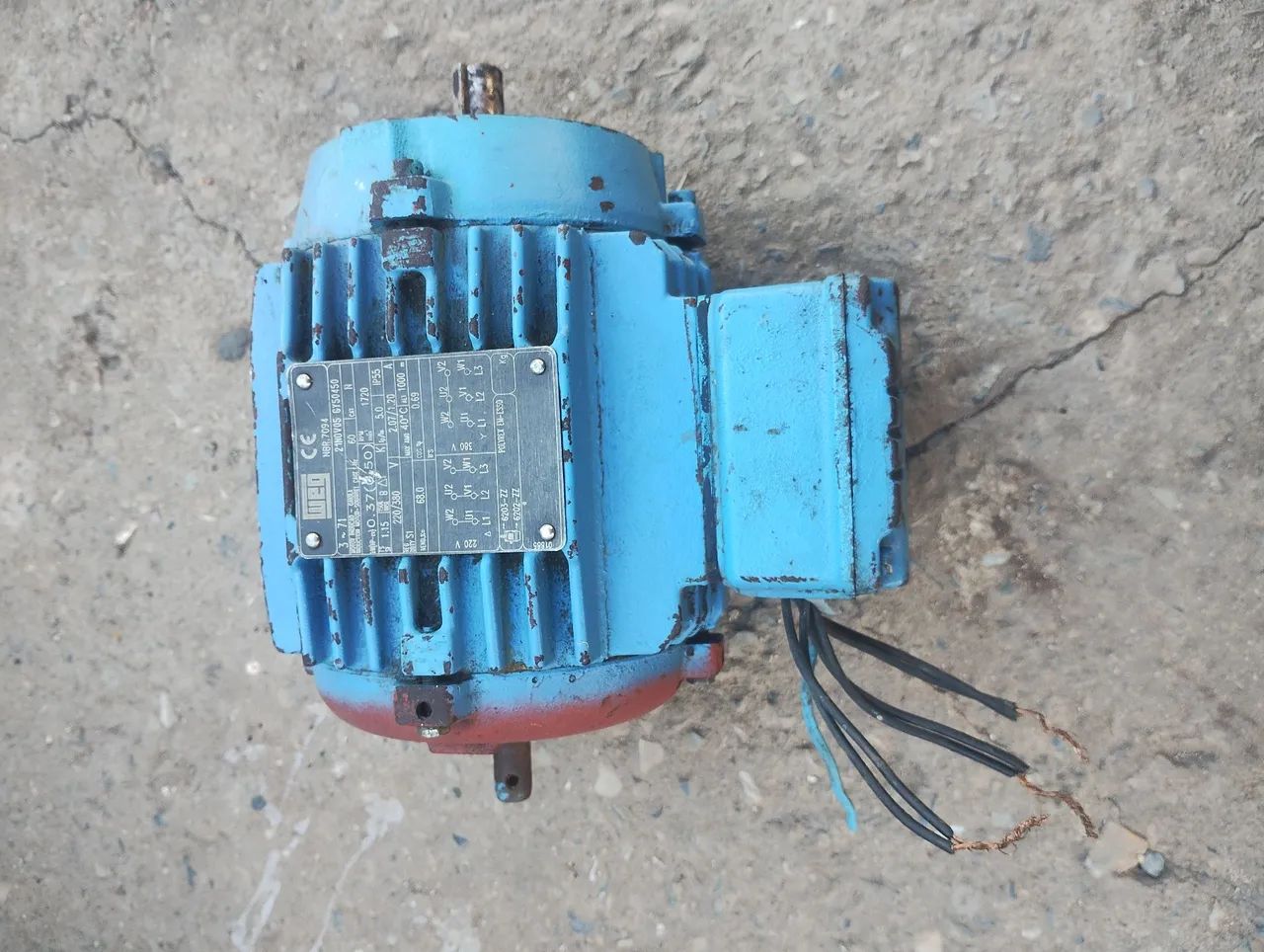 Motor elétrico Weg trifásico funcionando perfeitamente  - Foto 4