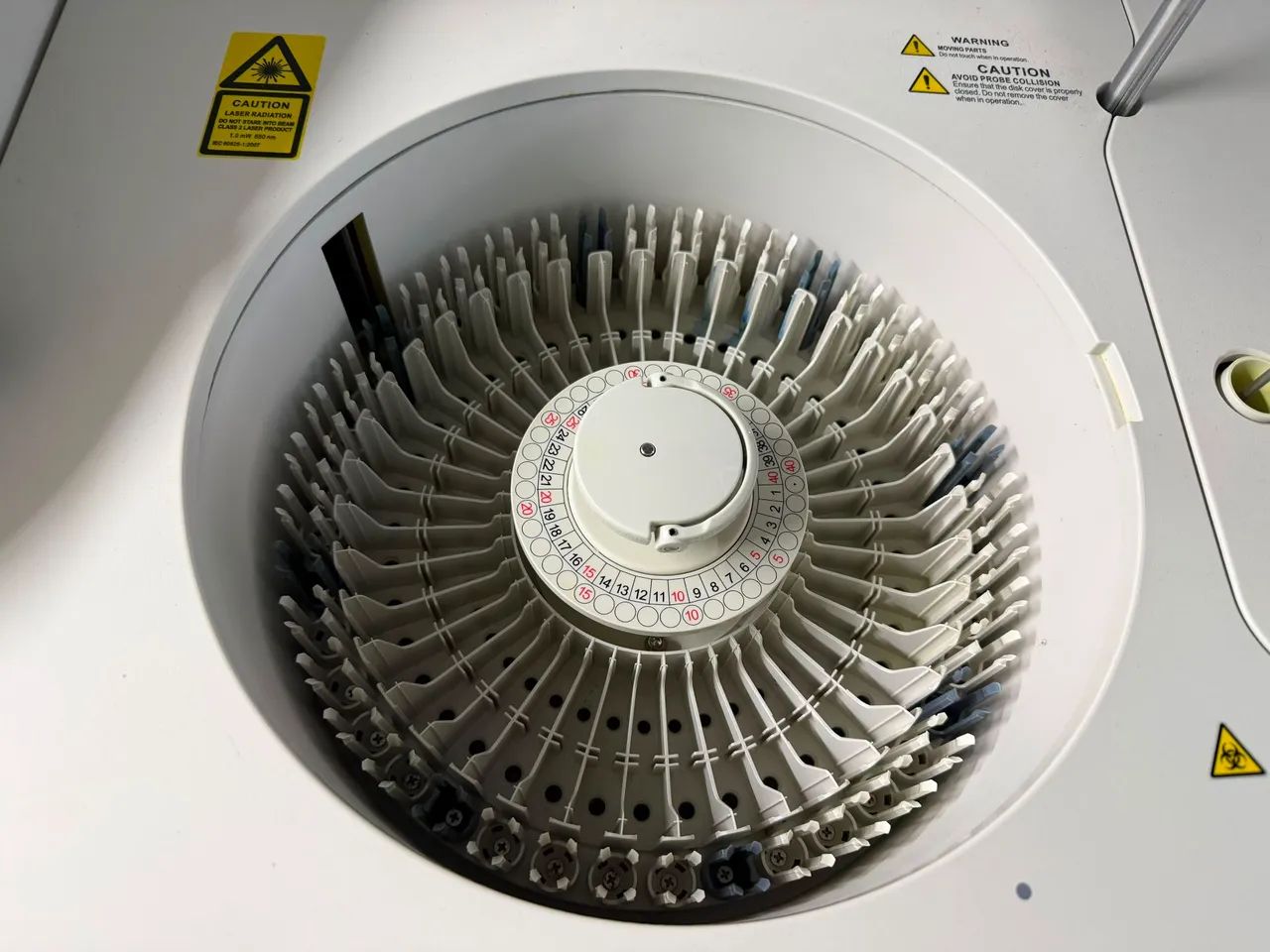 ANALISADOR BIOQUÍMICO AUTOMÁTICO MINDRAY BS200E - Foto 4
