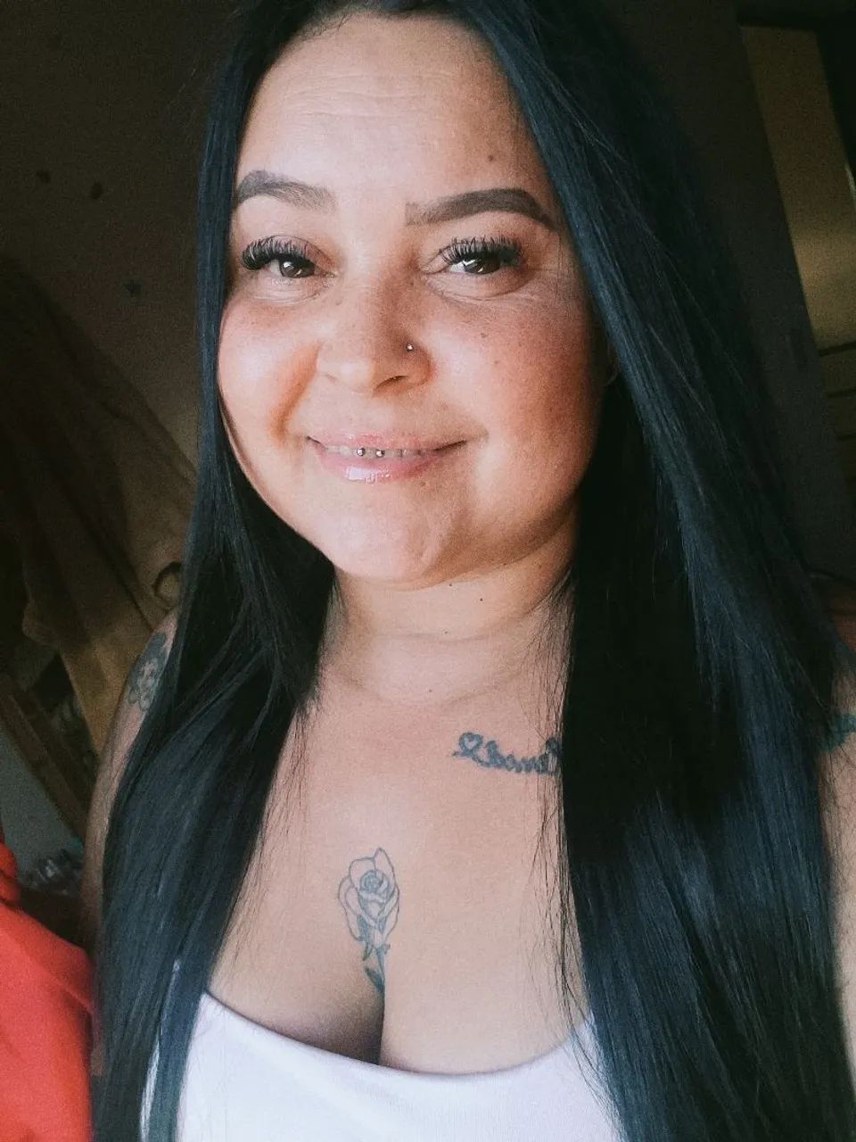 Cuidadora de idosos e acompanhante hospitalar