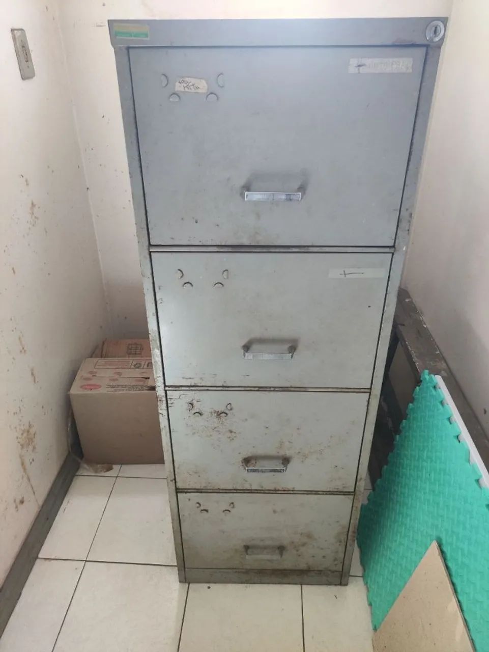 GAVETEIRO de alumínio 