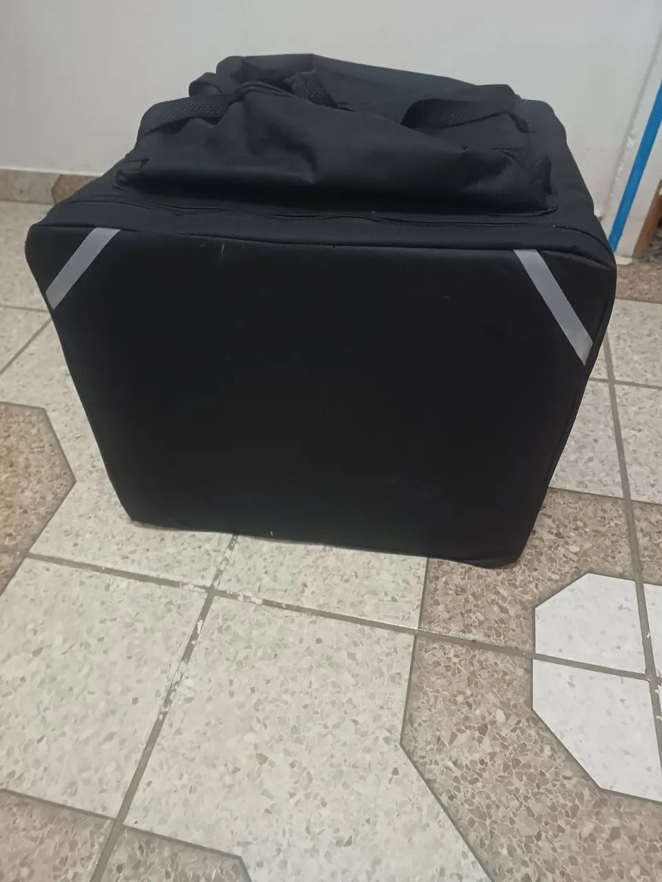 Bag praticamente nova / tem conversa 