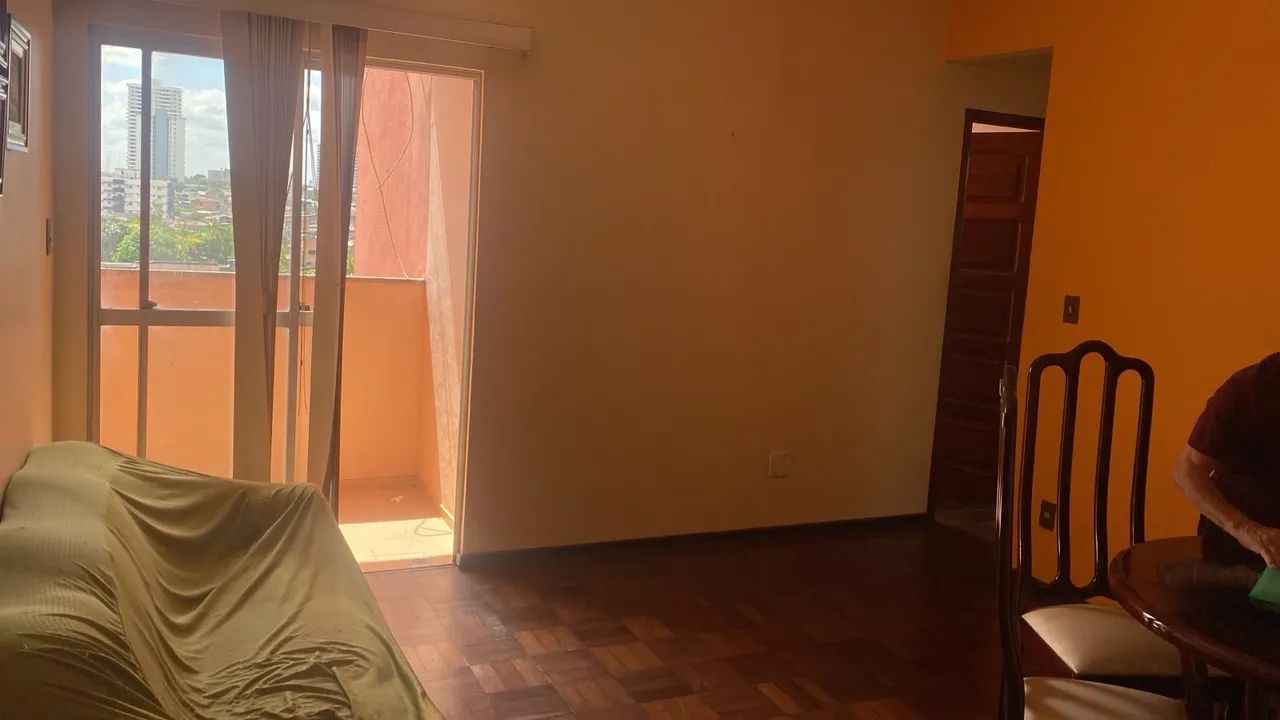 Vendo apto no Ed. Icaraí 