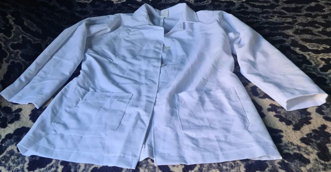 2 jalecos 120$  - Foto 2