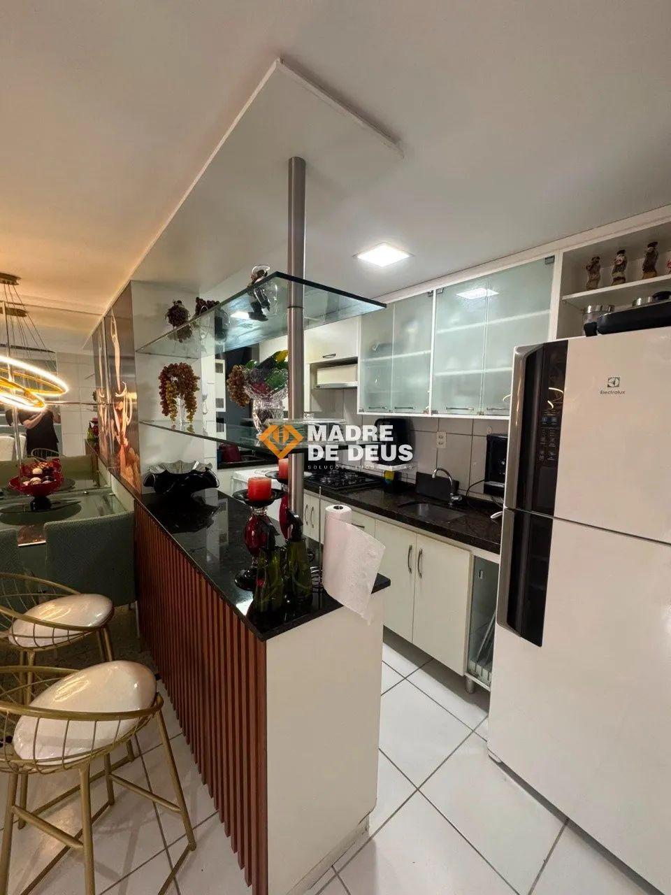 Apartamento Mobiliado no Edifício Emílio Hinko | Mucuripe | A poucos metros da Beira-Mar