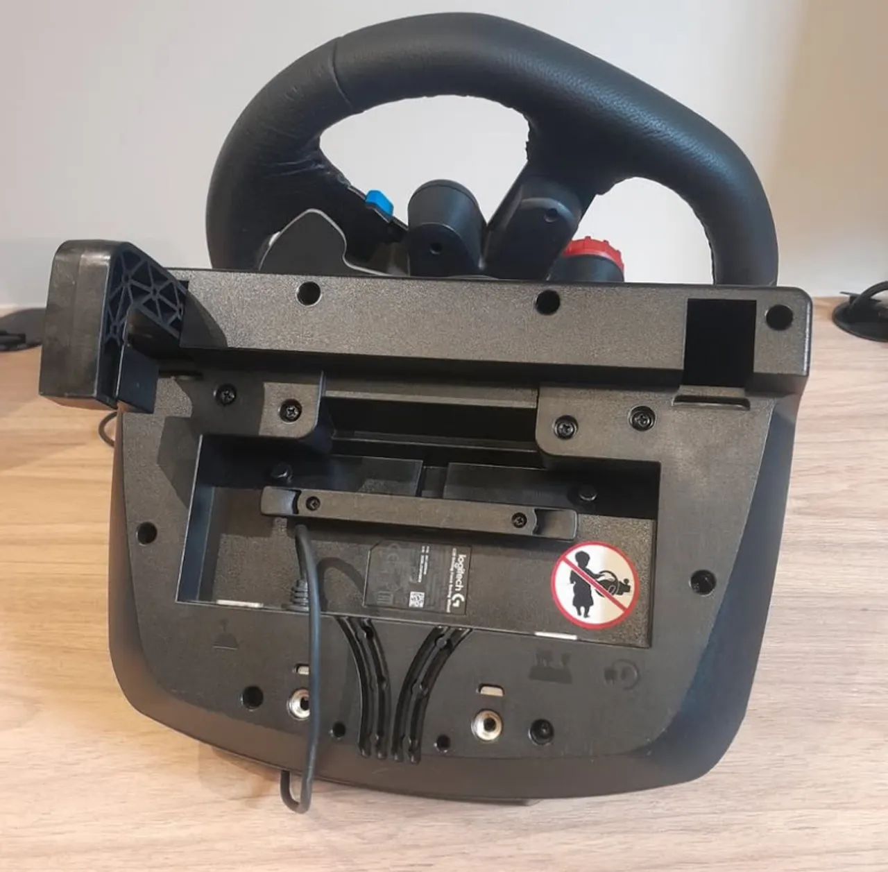 Volante & Pedais Logitech G29 Driving Force com Force Feedback para PS5, PS4, PS3 e PC - Foto 2